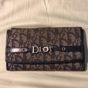 Dior Wallet